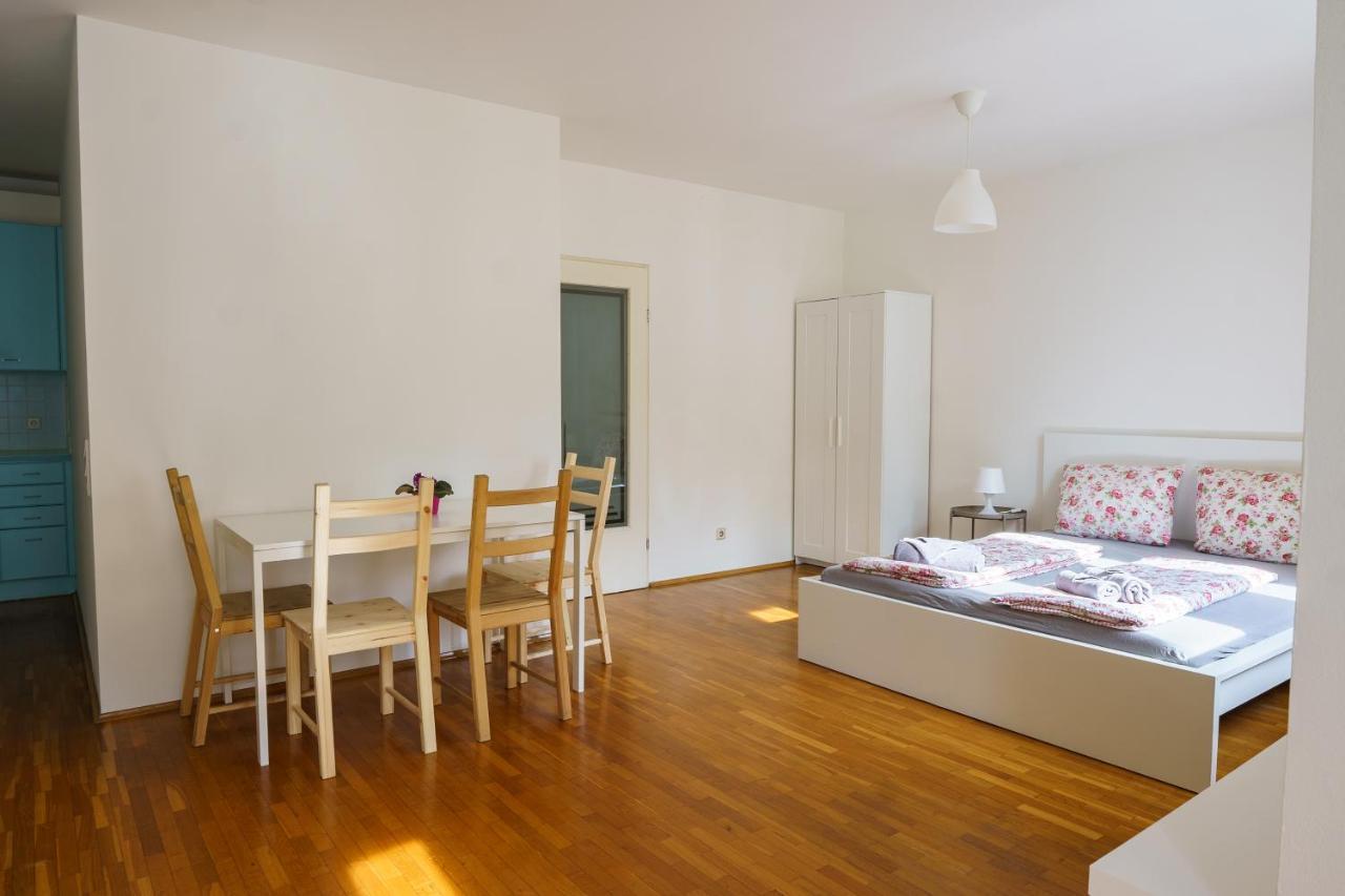 Vienna City Apartments 1080 Виена Екстериор снимка